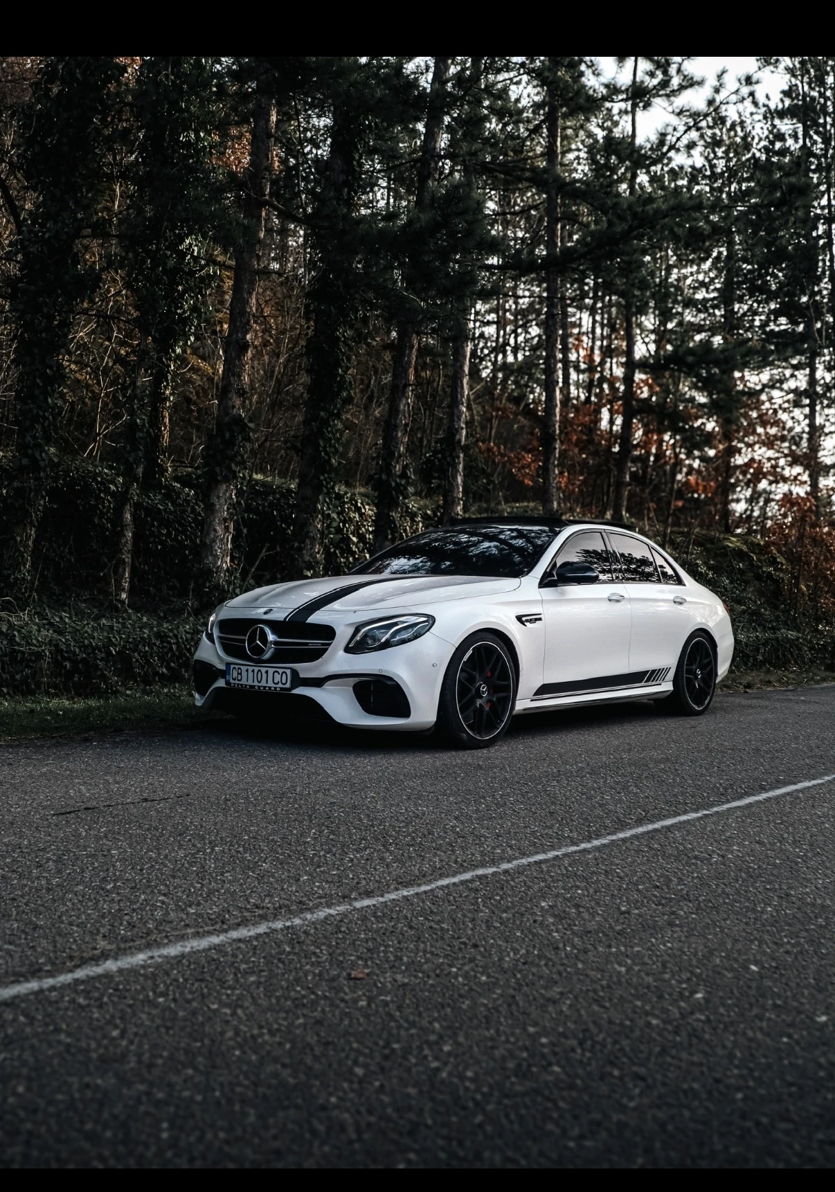 Mercedes-Benz E 63 AMG S, снимка 3 - Автомобили и джипове - 53728295
