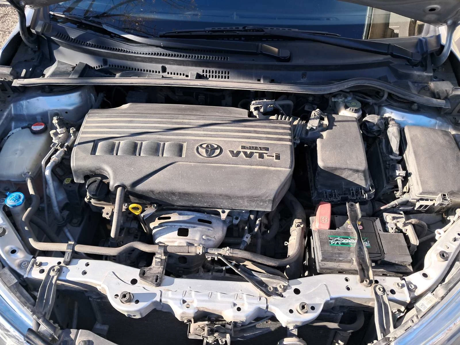 Toyota Corolla  - изображение 8