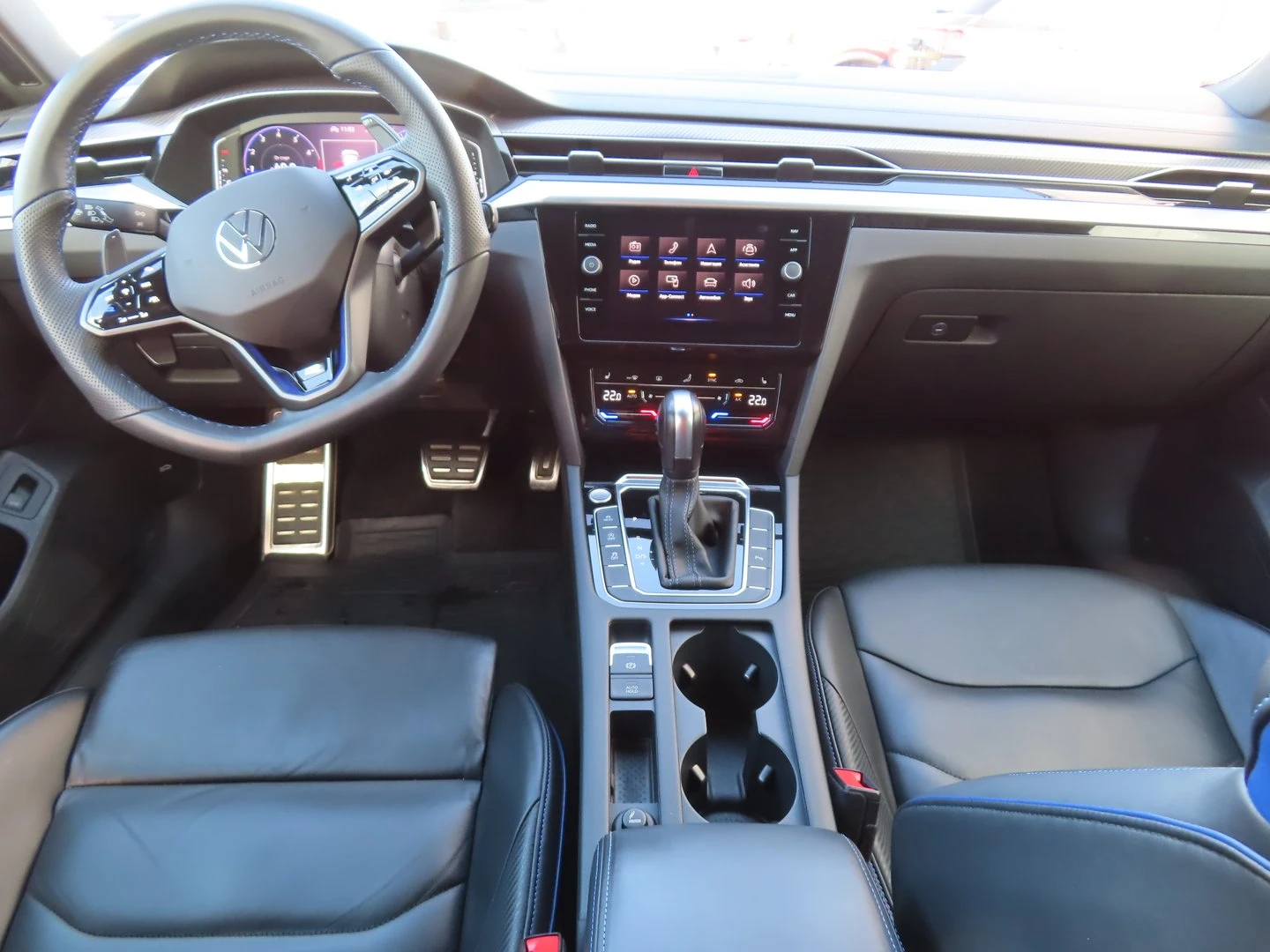 VW Arteon R 2.0 TSI OPF 4MOTION - изображение 5