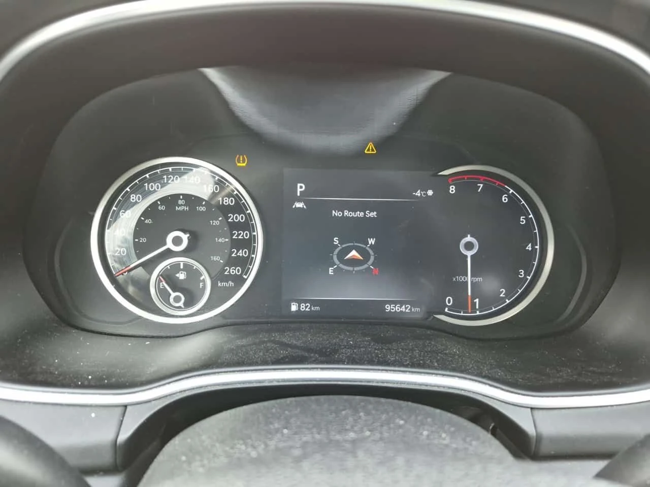 Genesis GV80 2.5T * Един собственик * Без инцидент * CARFAX *  - изображение 6