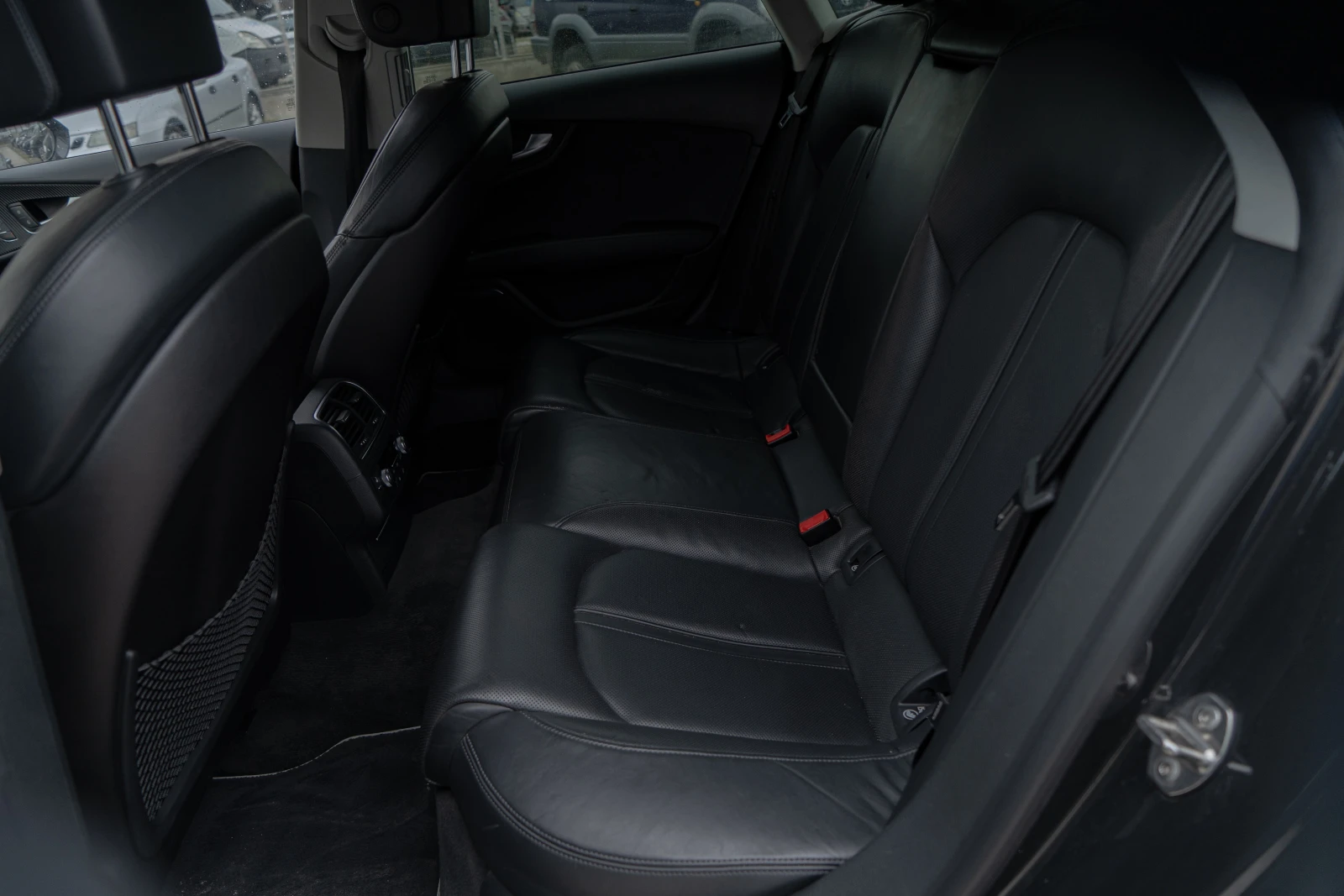 Audi A7 3.0TDI = QUATTRO = CARBON = FULL MAX = ЛИЗИНГ, снимка 10 - Автомобили и джипове - 53889908