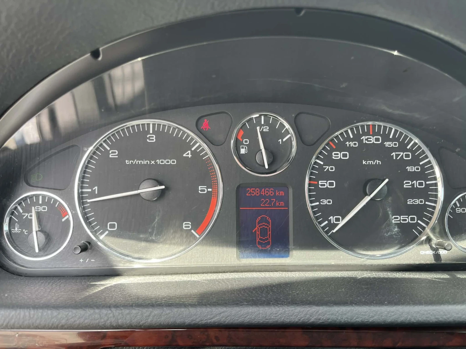 Peugeot 407, снимка 9 - Автомобили и джипове - 54097312