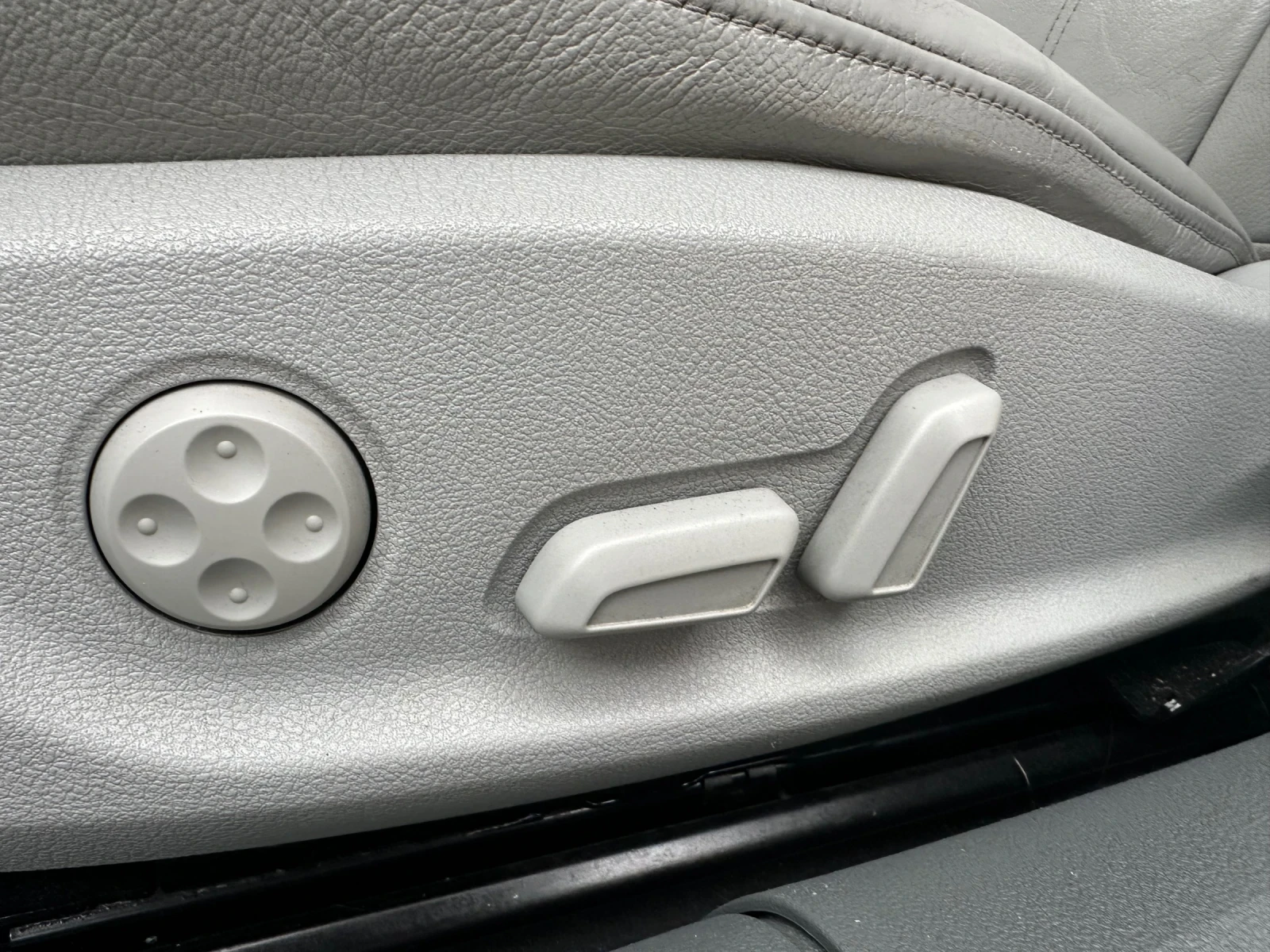 Audi A6 3.0 TFSI Supercharger , снимка 10 - Автомобили и джипове - 54335305