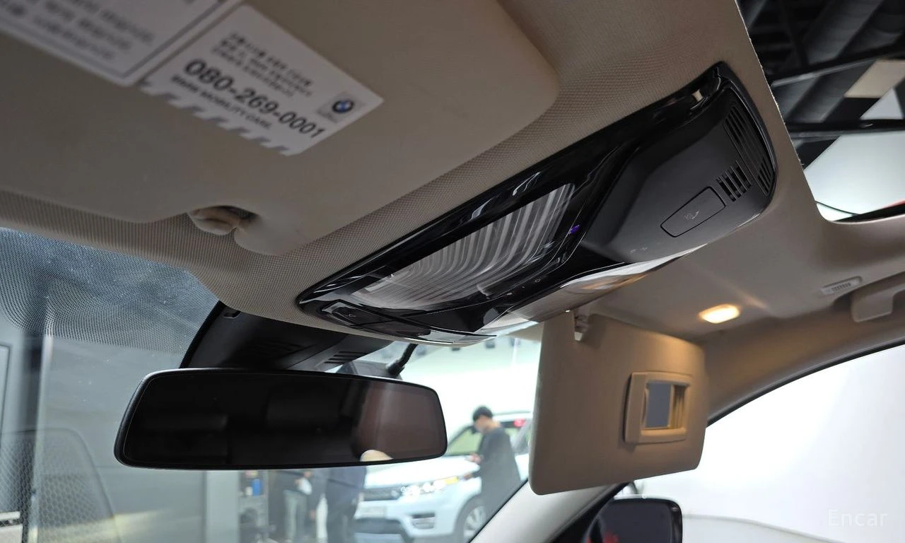 BMW 320 Кожа* Подгрев* Навигация* HEADUP* 360* Panorama, снимка 12 - Автомобили и джипове - 54368908