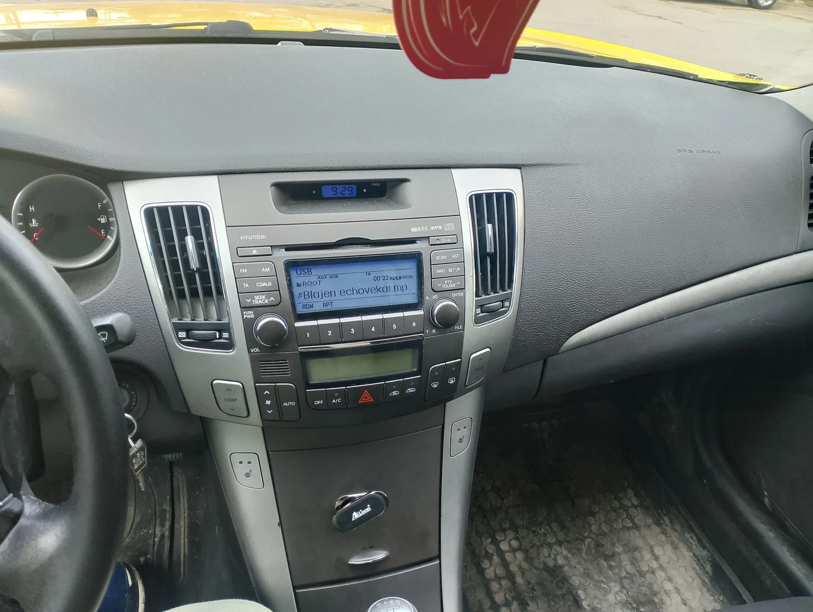 Hyundai Sonata 2.0, снимка 9 - Автомобили и джипове - 54489904