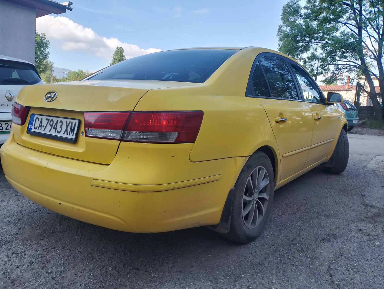Hyundai Sonata 2.0, снимка 4 - Автомобили и джипове - 54489904