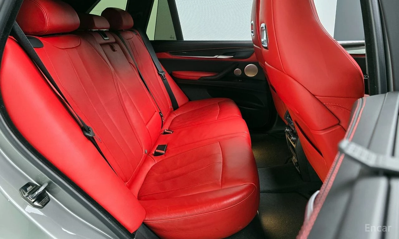 BMW X5M HEADUP* HARMAN* KARDON* ПАНО* 360* КАМЕРИ* ОБДУХ, снимка 10 - Автомобили и джипове - 54612001