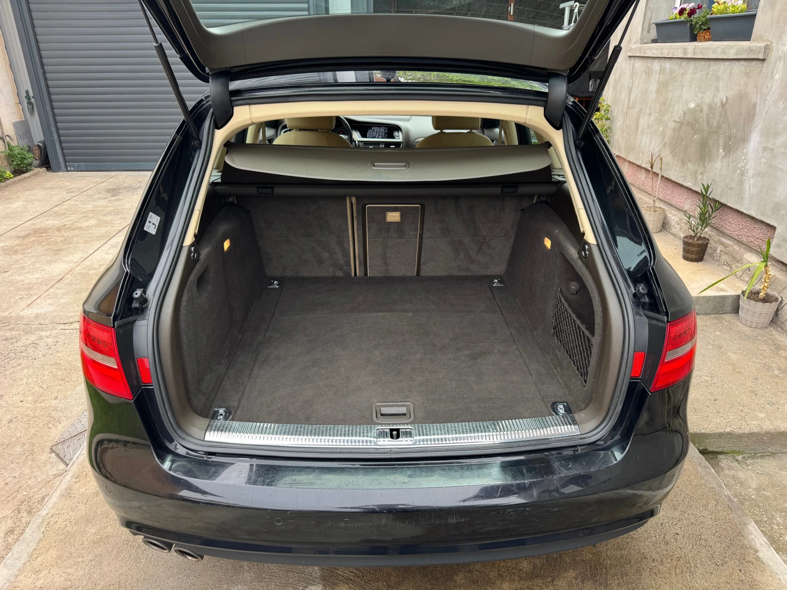 Audi A4 2.0TDi-Quattro, снимка 16 - Автомобили и джипове - 54645829
