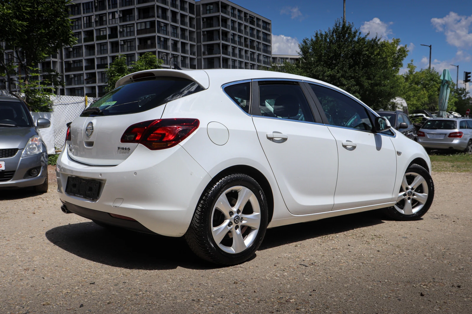 Opel Astra 1.6T БЕНЗИН 127000км, снимка 6 - Автомобили и джипове - 54672235