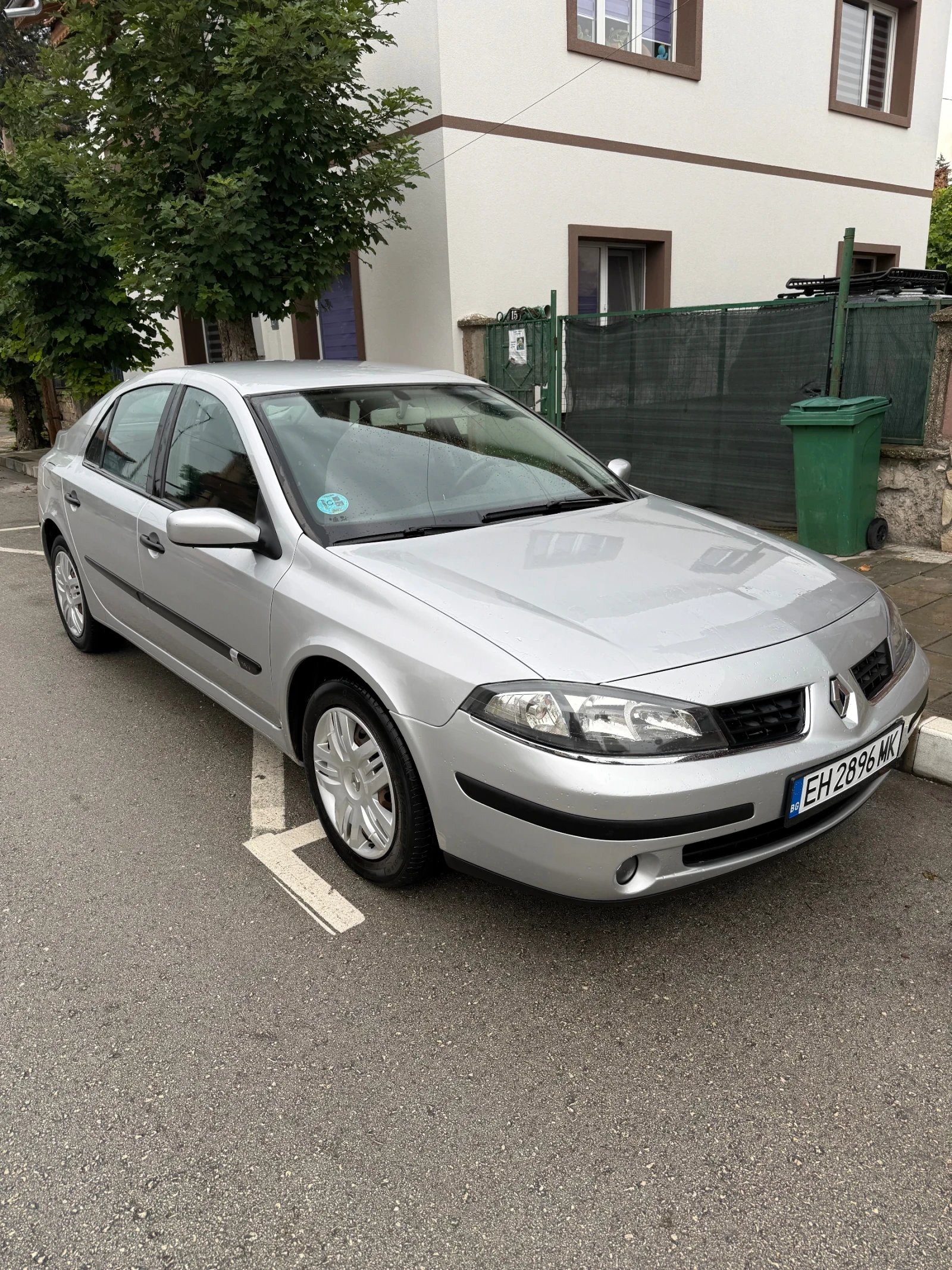 Renault Laguna, снимка 5 - Автомобили и джипове - 55137548