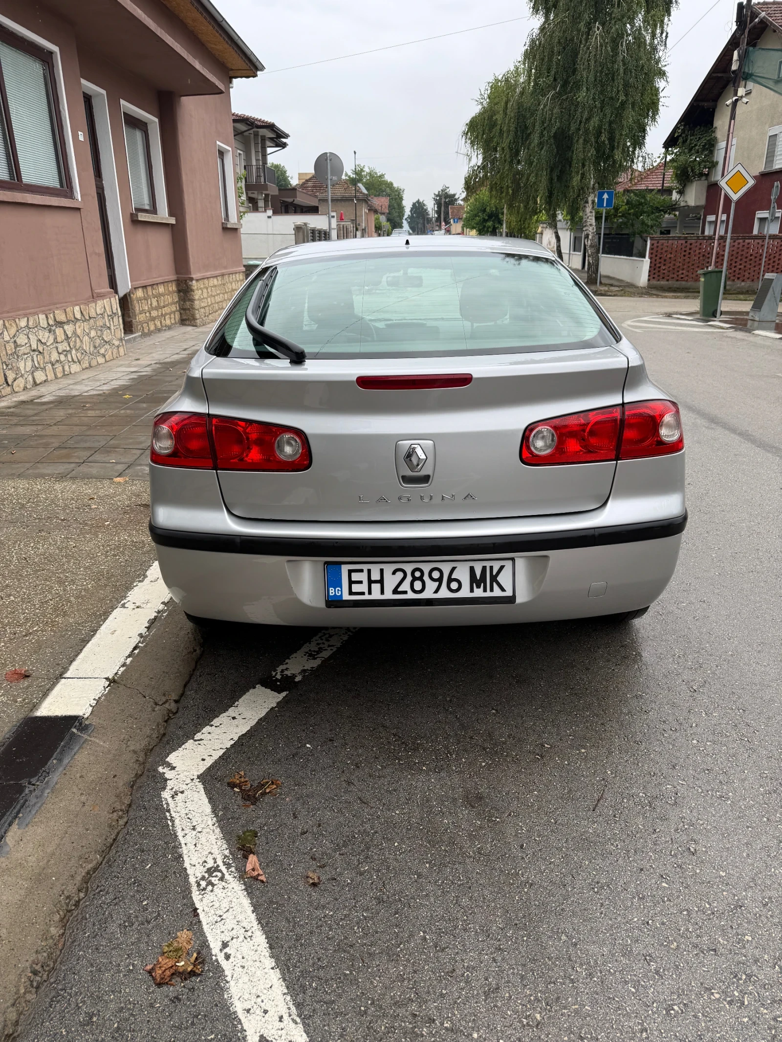 Renault Laguna, снимка 7 - Автомобили и джипове - 55137548