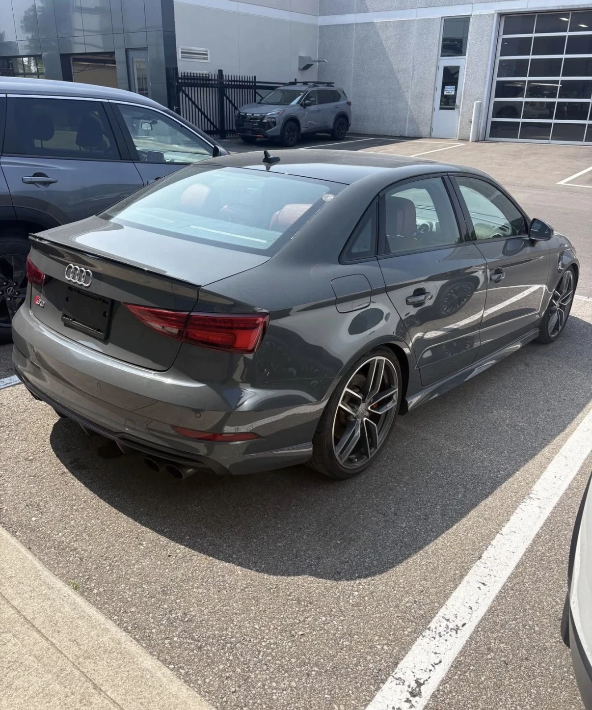 Audi S3 2.0Т * ЧЕРВЕН САЛОН * ШИБЕДАХ * 2018 * , снимка 4 - Автомобили и джипове - 55326491