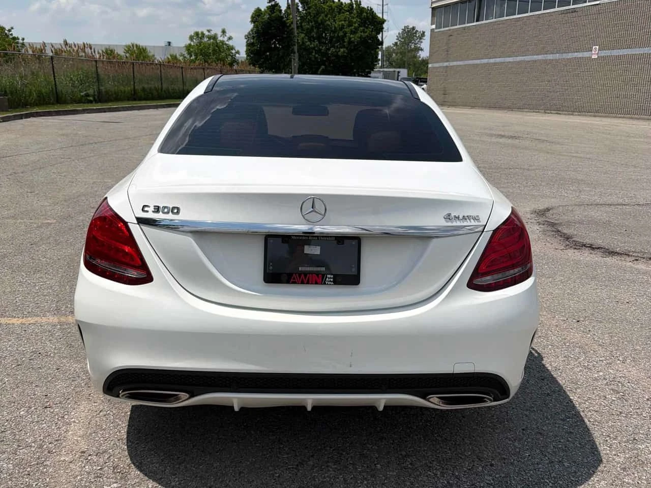 Mercedes-Benz C 300 * CARFAX * БЕЗ ПЪРВОНАЧАЛНА ВНОСКА, снимка 4 - Автомобили и джипове - 55343747