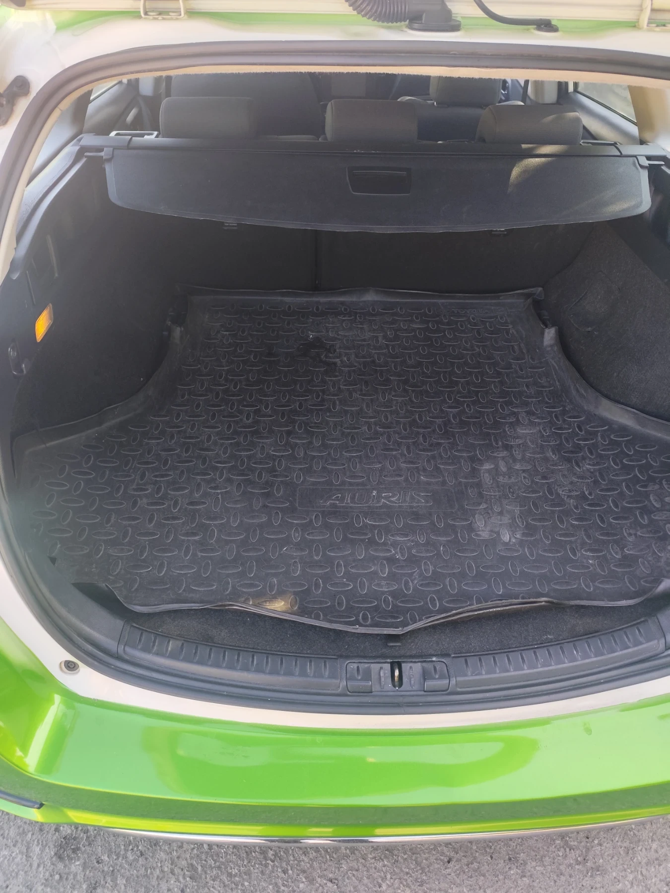 Toyota Auris 1.8 hibrid 136 k.s | Mobile.bg � ����������� 9