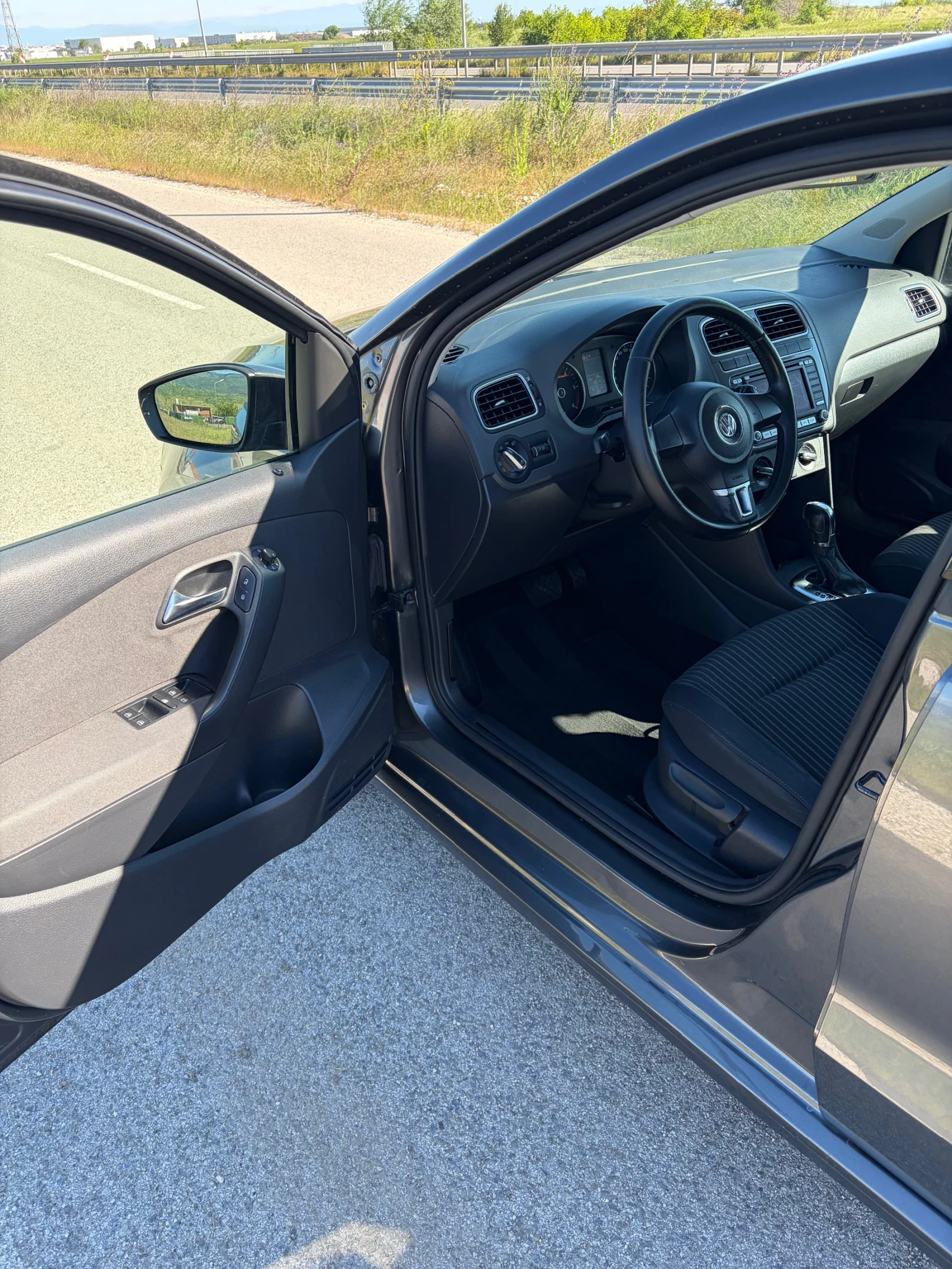 VW Polo 1.6 TDI. 7DSG, снимка 6 - Автомобили и джипове - 55578687