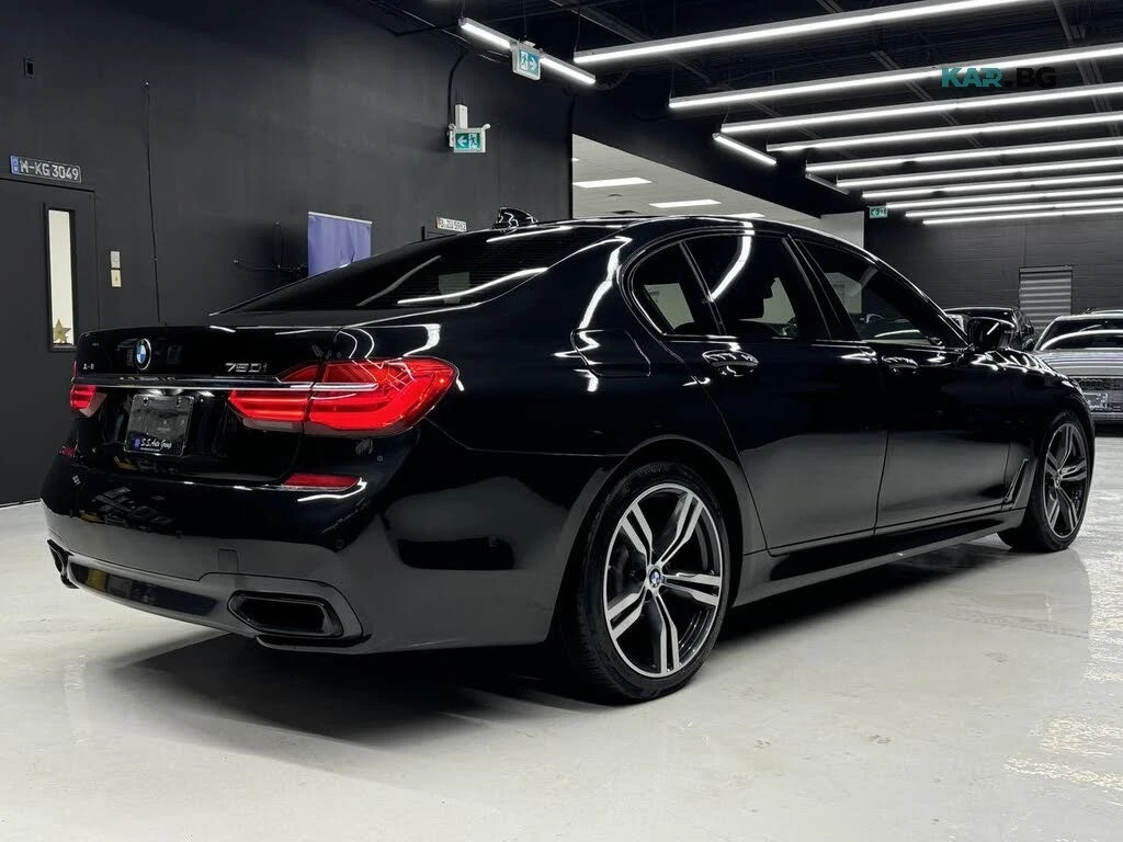 BMW 750 xDrive * 360 * АвтоКредит * (ЦЕНА ДО БГ), снимка 3 - Автомобили и джипове - 55930852