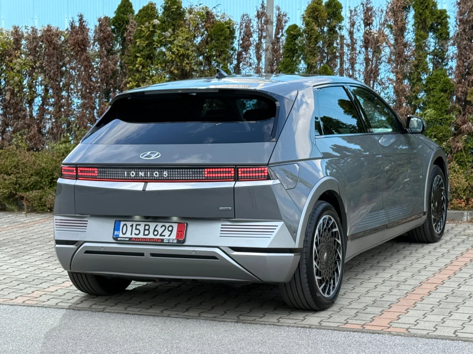 Hyundai Ioniq 5 UNIQ-72.6KW-4x4-ГАРАНЦИЯ-360CAM-HEAD UP, снимка 5 - Автомобили и джипове - 56198099