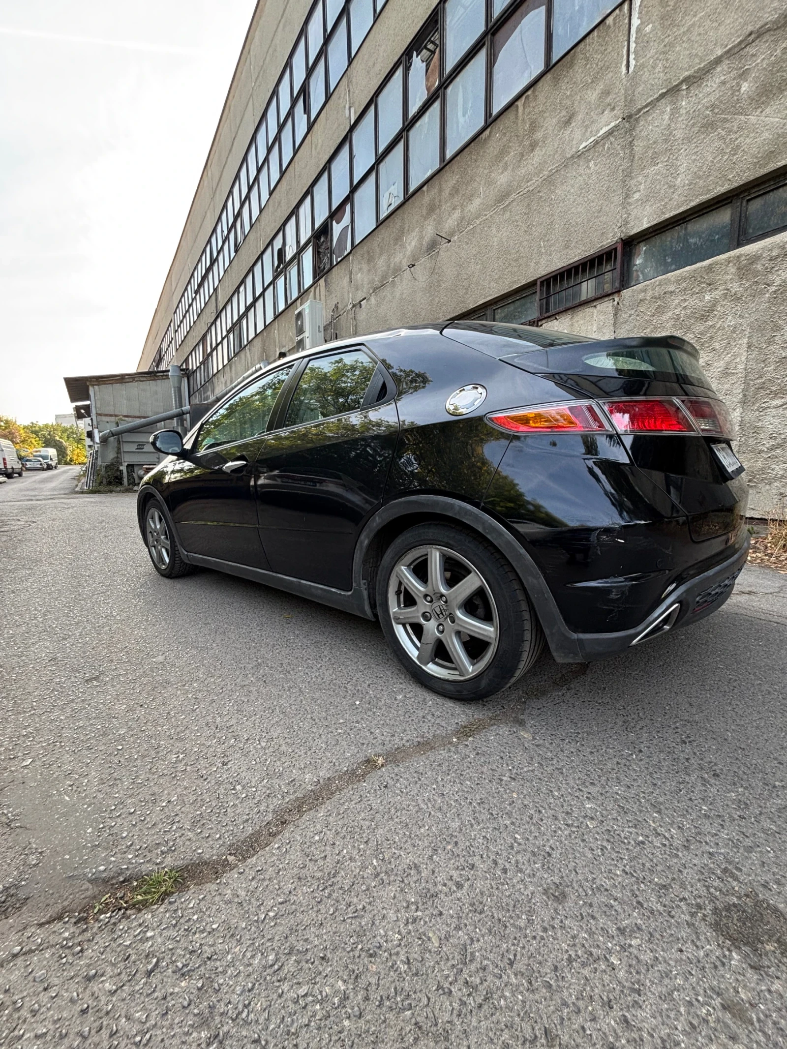 Honda Civic 2.2CDTi, снимка 2 - Автомобили и джипове - 56395046
