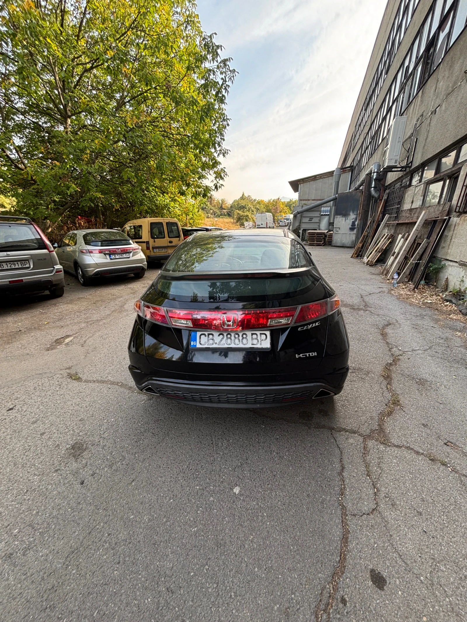 Honda Civic 2.2CDTi, снимка 3 - Автомобили и джипове - 56395046