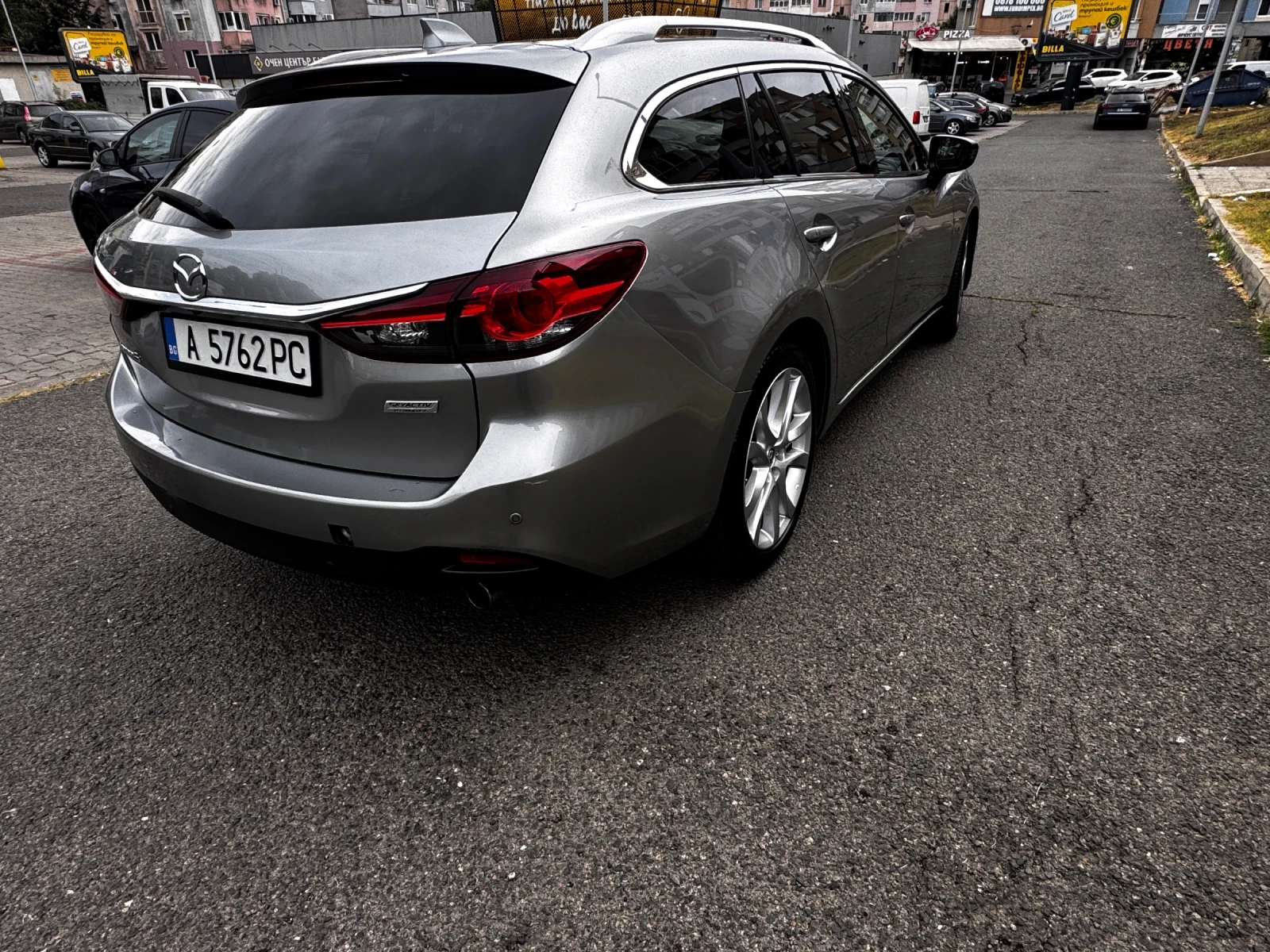 Mazda 6