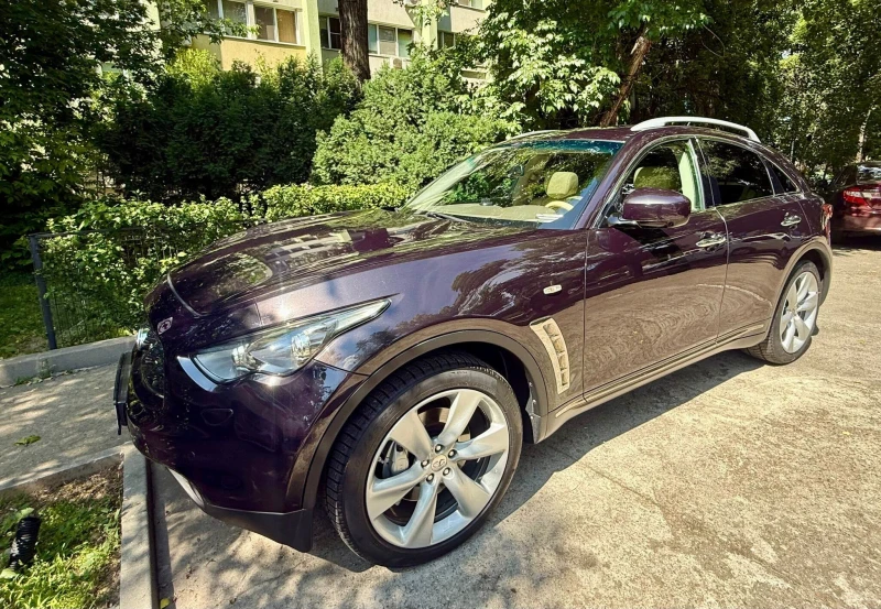 Infiniti Fx 37 S, снимка 2 - Автомобили и джипове - 52669441