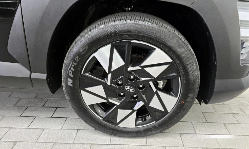 Hyundai Kona Gasoline 1.6 Turbo 2WD Modern Plus, снимка 5 - Автомобили и джипове - 52113519