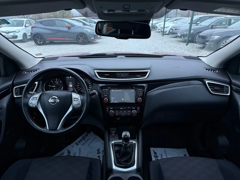 Nissan Qashqai 1.5DCi Кам Нави Пано, снимка 14 - Автомобили и джипове - 52641991