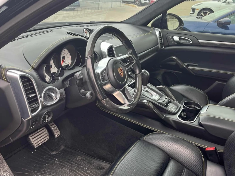 Porsche Cayenne * Turbo * CARFAX * БЕЗ ПЪРВОНАЧАЛНА ВНОСКА, снимка 5 - Автомобили и джипове - 53061176