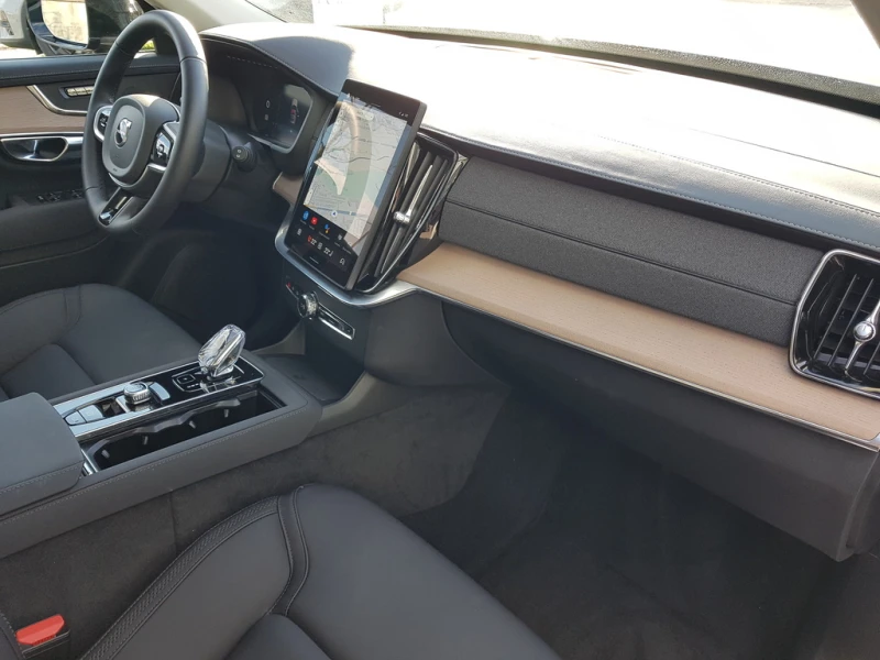 Volvo Xc90, снимка 11 - Автомобили и джипове - 53328647