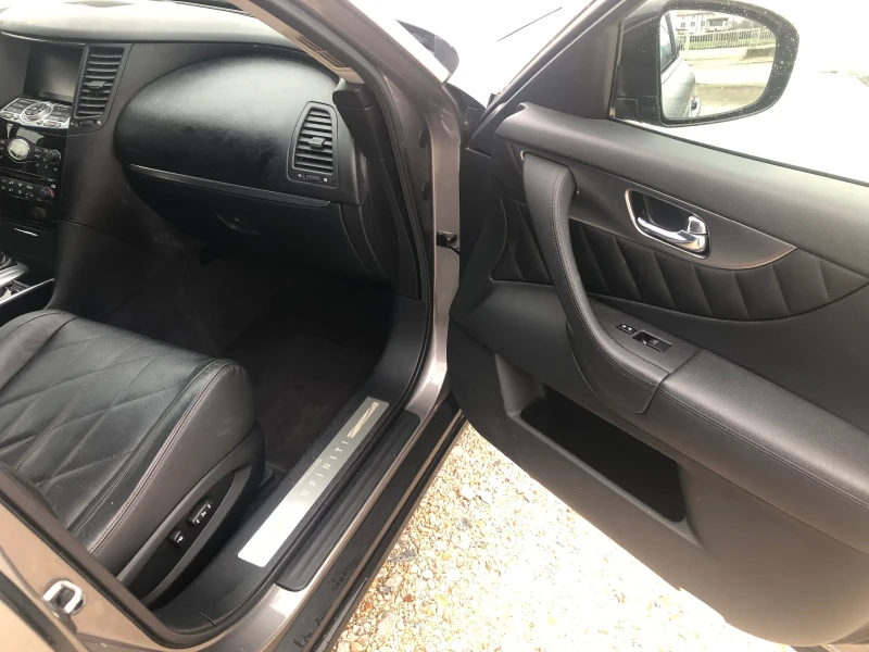 Infiniti Fx 35, снимка 6 - Автомобили и джипове - 53417912