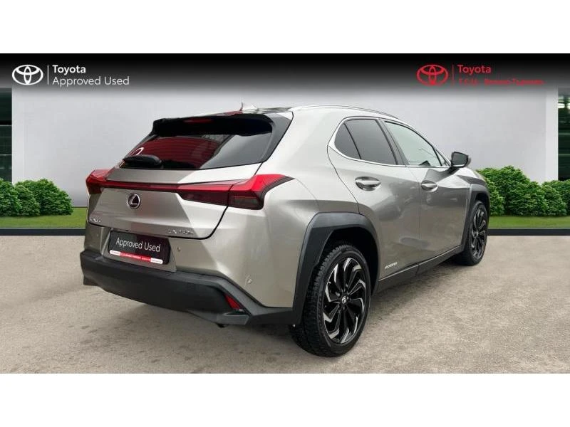 Lexus UX 250h 2.0h Executive Plus, снимка 5 - Автомобили и джипове - 52988972