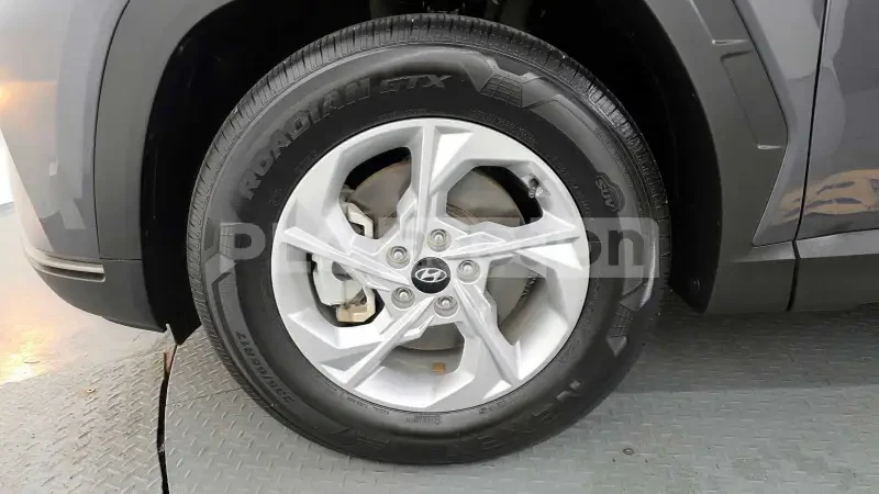 Hyundai Tucson, снимка 5 - Автомобили и джипове - 55058697