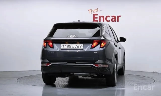 Hyundai Tucson 2.0 CRDi 4WD Modern | Камера | Lane Assist, снимка 4 - Автомобили и джипове - 55501335