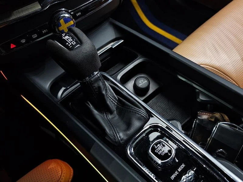 Volvo XC60 T6 Inscription| 320�.�.| ���.��������� | Mobile.bg � ����������� 9