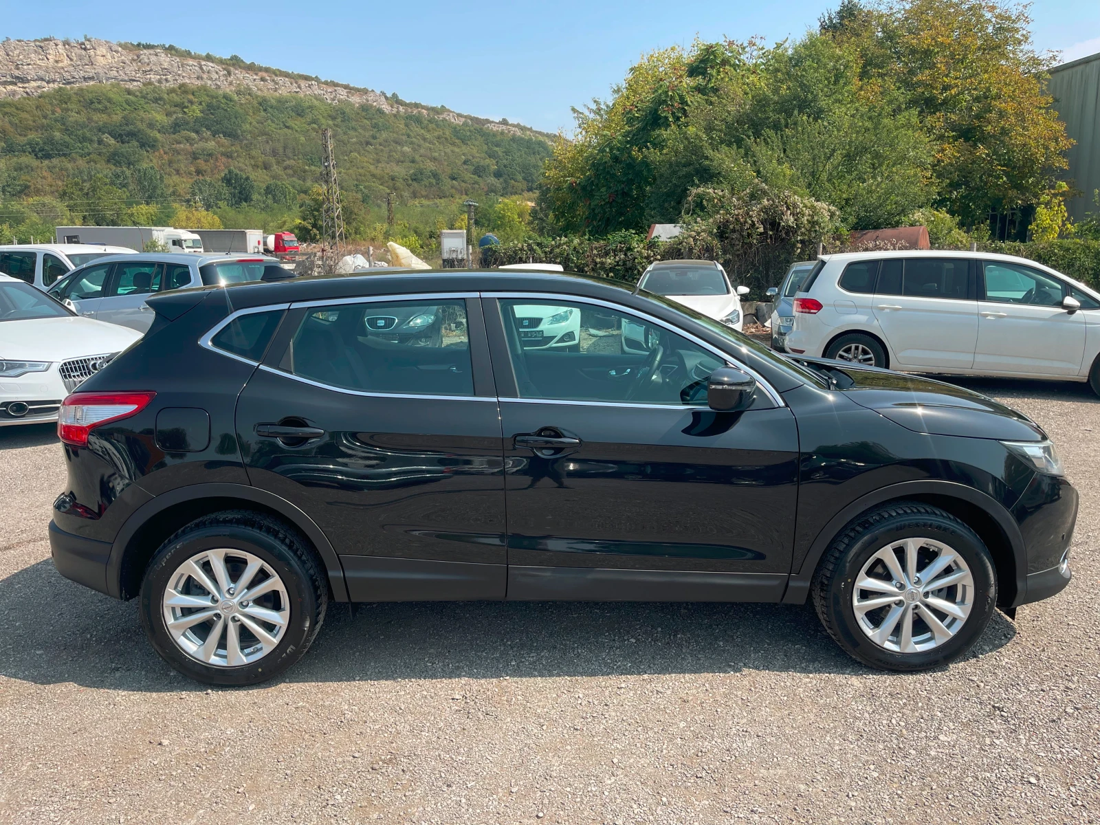 Nissan Qashqai 1.5dci-110k.c-КАМЕРА-ПАРКТР.-НАВИГАЦИЯ-LED - изображение 4