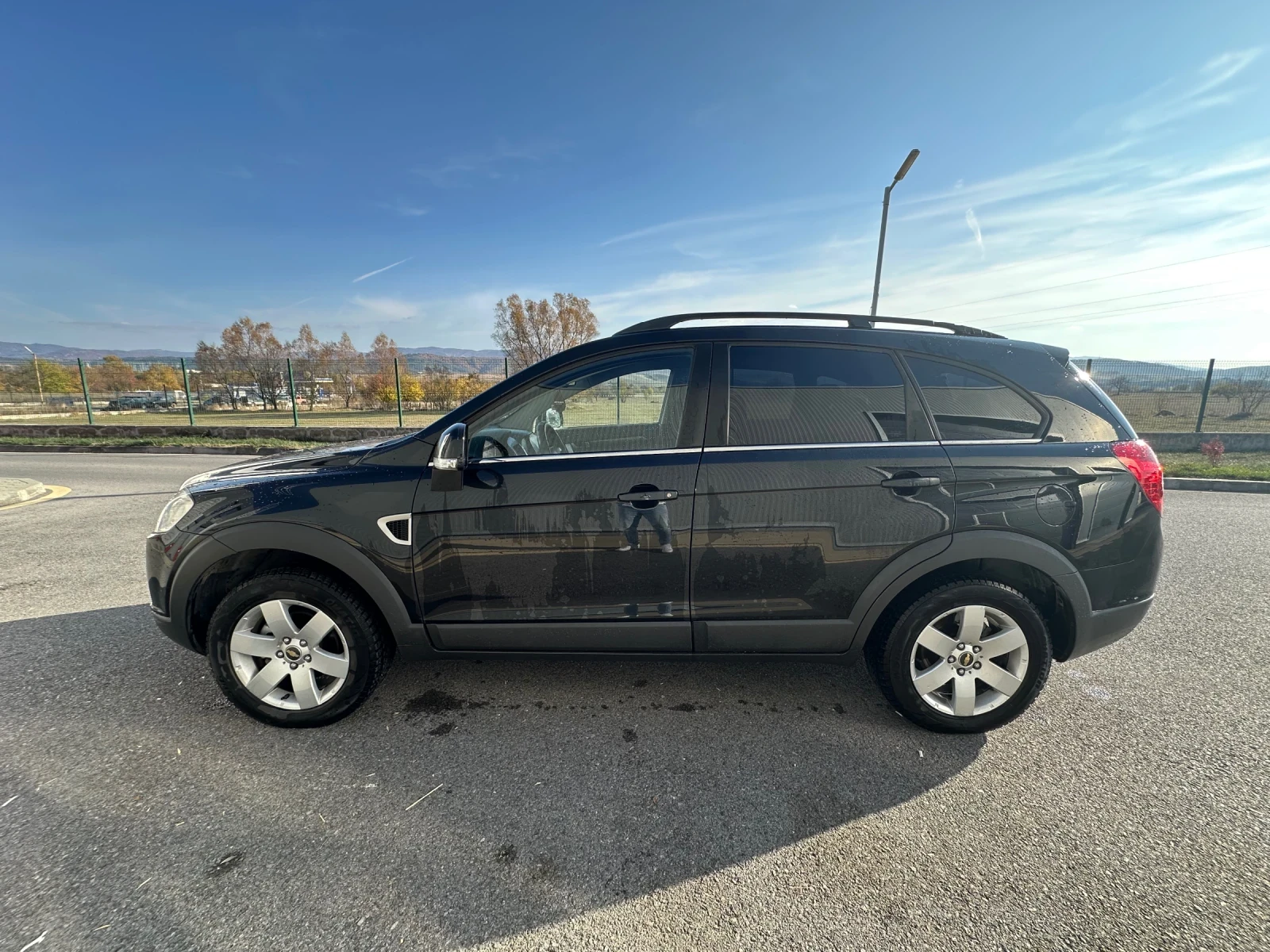 Chevrolet Captiva 2.4LT 4Х4 ГАЗ 7 МЕСТЕН РЪЧНИ СКОРОСТИ - изображение 6