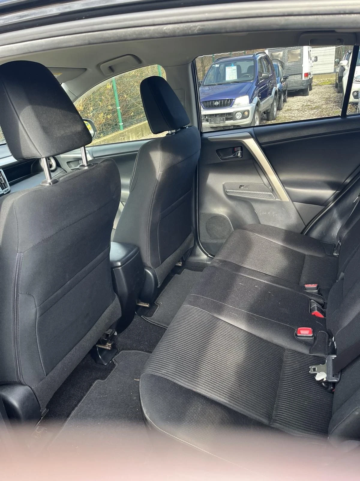 Toyota Rav4 D4D / 4x4 - изображение 6