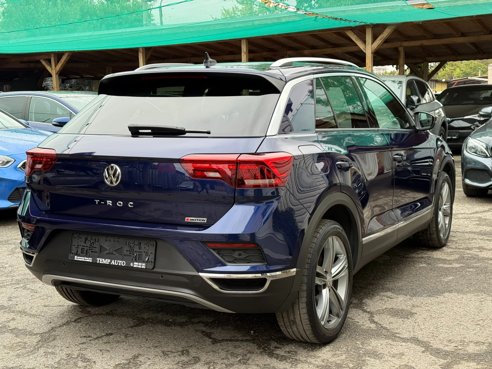 VW T-Roc 2.0TDI* SPORT* 4x4* СЕРВИЗНА КНИЖКА С ПЪЛНА ИС-Я В - изображение 5