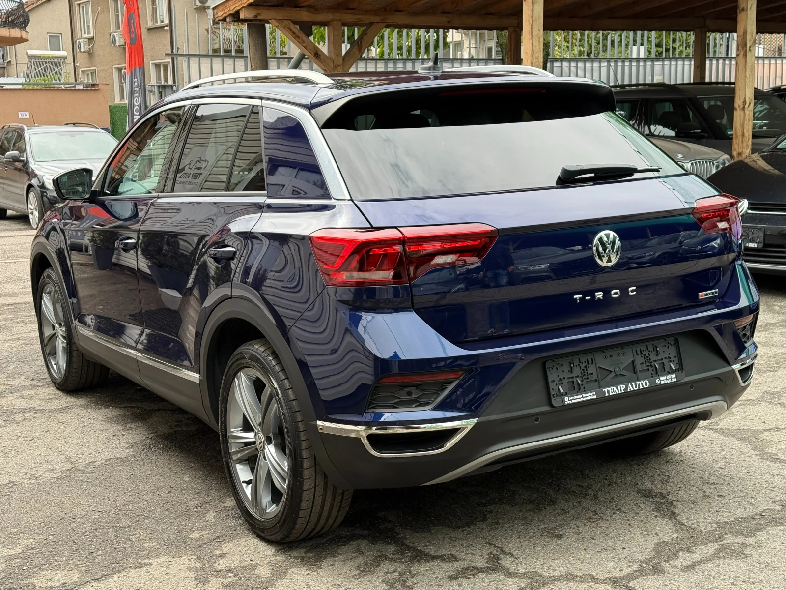 VW T-Roc 2.0TDI* SPORT* 4x4* СЕРВИЗНА КНИЖКА С ПЪЛНА ИС-Я В - изображение 6