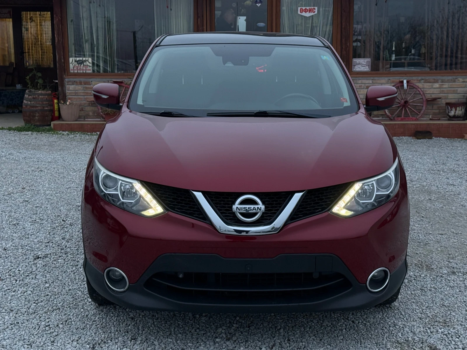 Nissan Qashqai 1.5DCi Кам Нави Пано - изображение 6