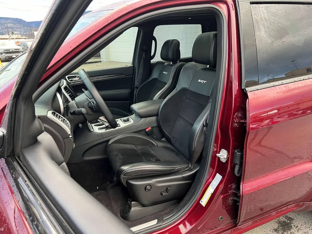 Jeep Grand cherokee * SRT * PANO* KEYLESS* �������*  | Mobile.bg � ����������� 5