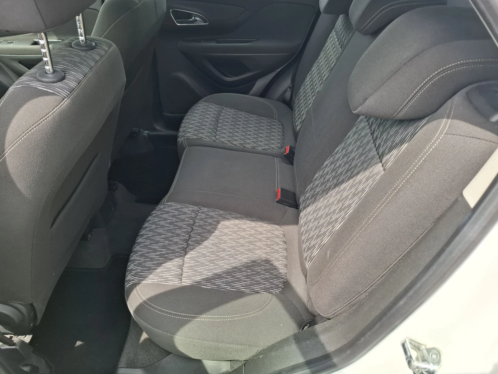 Opel Mokka 1.6 - 115кс.   149000км, снимка 7 - Автомобили и джипове - 54606468