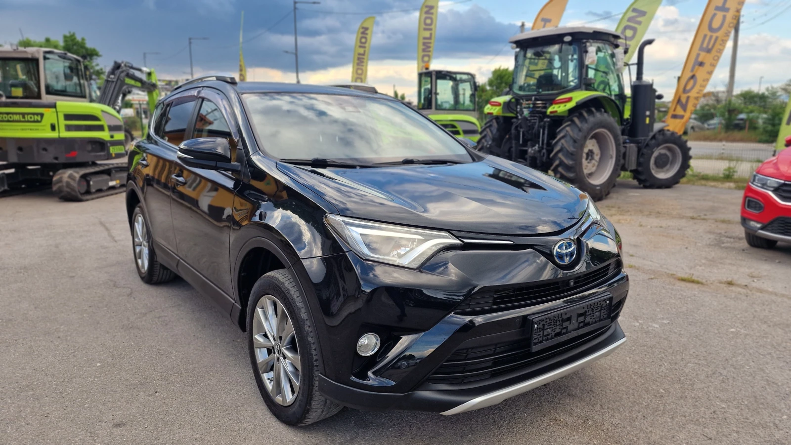 Toyota Rav4 2.5i Luxury Executive Camera 360 Кожен салон, снимка 3 - Автомобили и джипове - 54625697