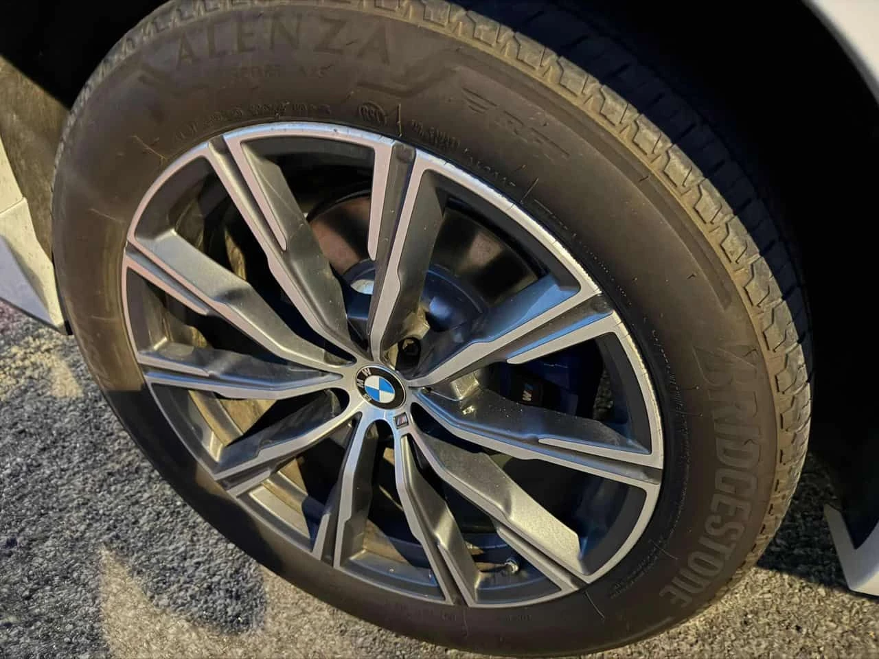 BMW X5 xDrive40i  CARFAX | Mobile.bg � ����������� 17