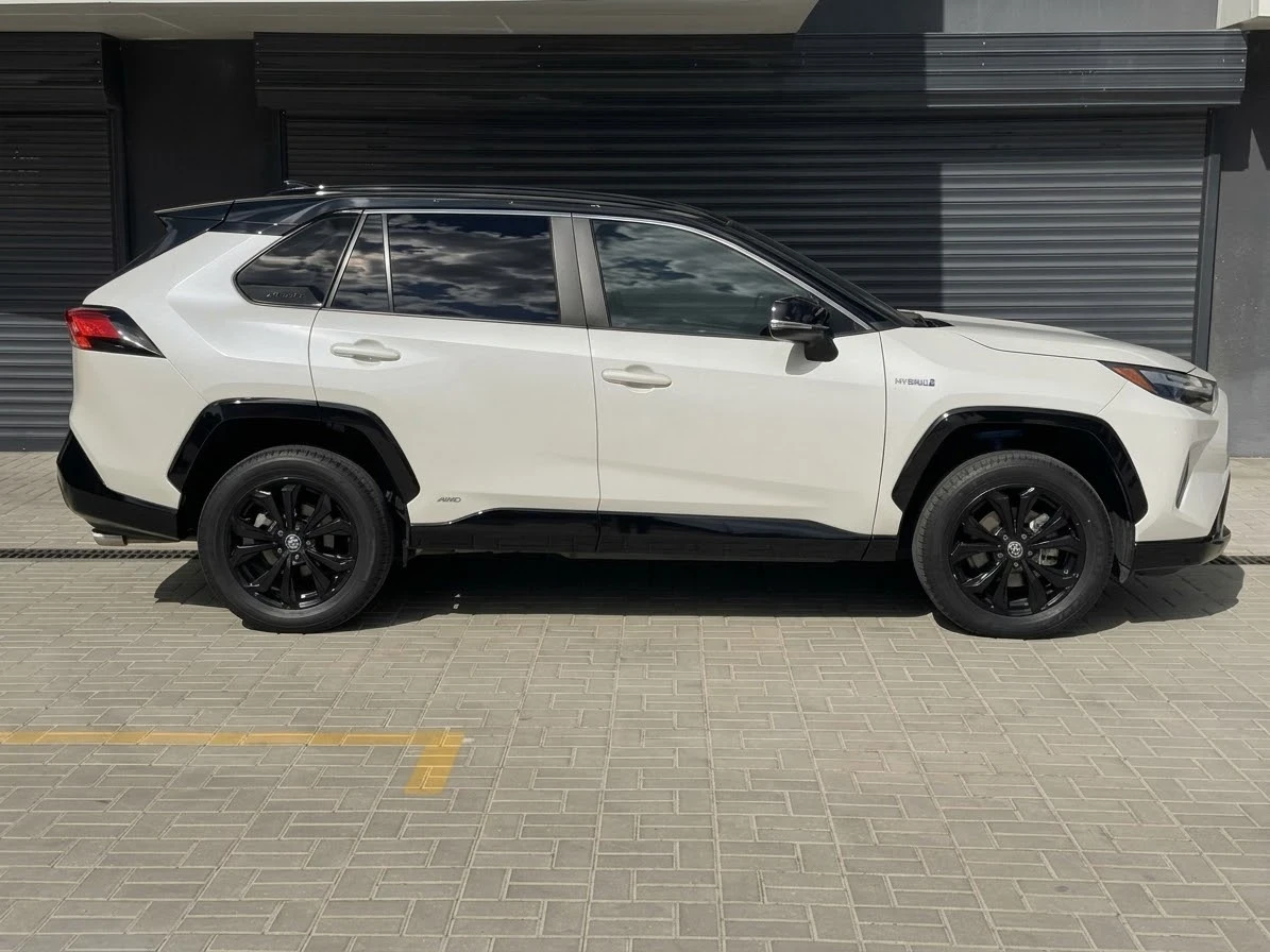 Toyota Rav4 2.5 Hybrid XSE, снимка 3 - Автомобили и джипове - 55987897