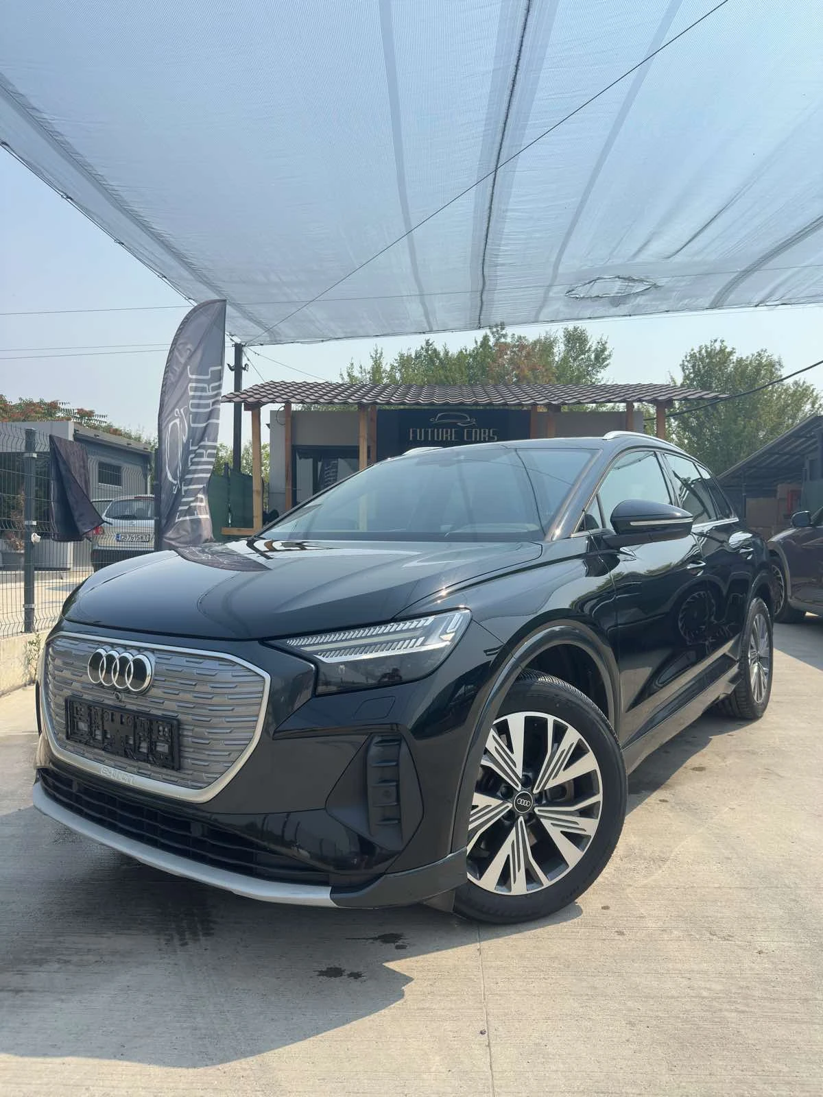 Audi Q4 40 82KWh/ADVANCED/SOH95, 5 СЕРТИФИКАТ/MATRIX/22Г., снимка 2 - Автомобили и джипове - 55402489