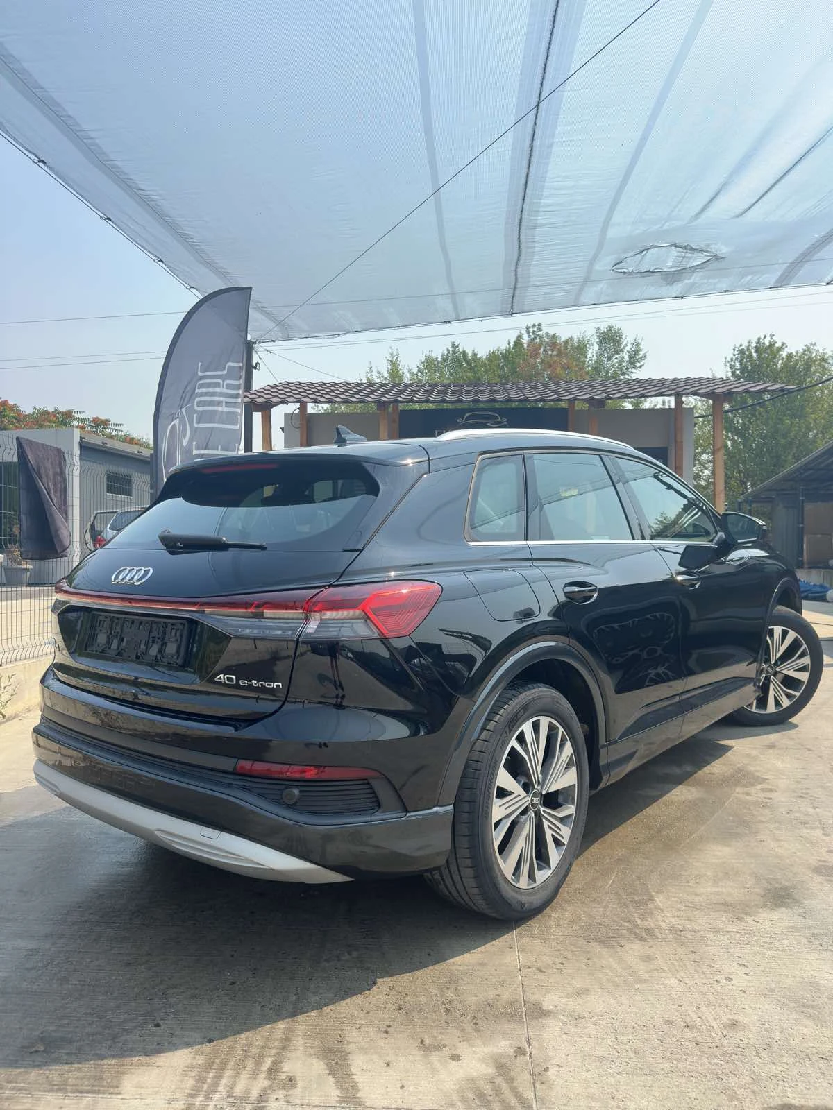 Audi Q4 40 82KWh/ADVANCED/SOH95, 5 СЕРТИФИКАТ/MATRIX/22Г., снимка 5 - Автомобили и джипове - 55402489