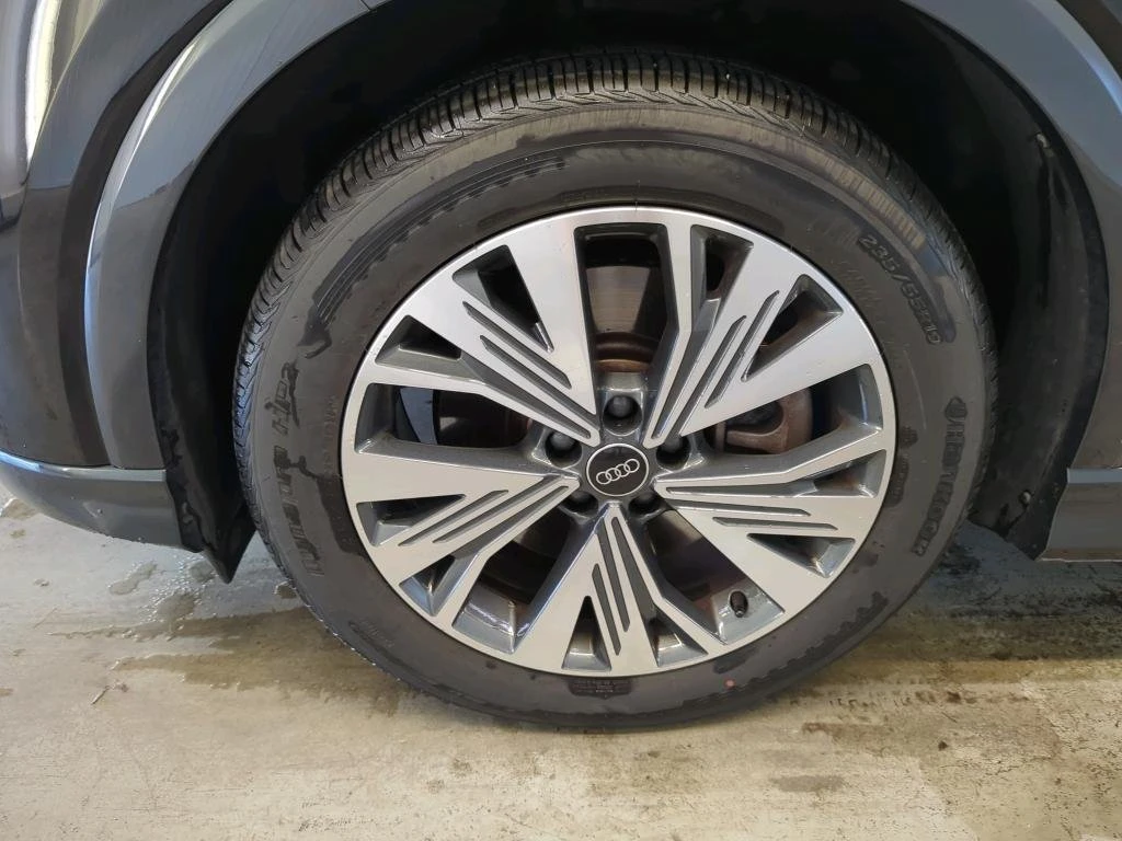 Audi Q4 40 77KWh/ADVANCED/SOH95, 5 СЕРТИФИКАТ/MATRIX/22Г., снимка 14 - Автомобили и джипове - 55402489