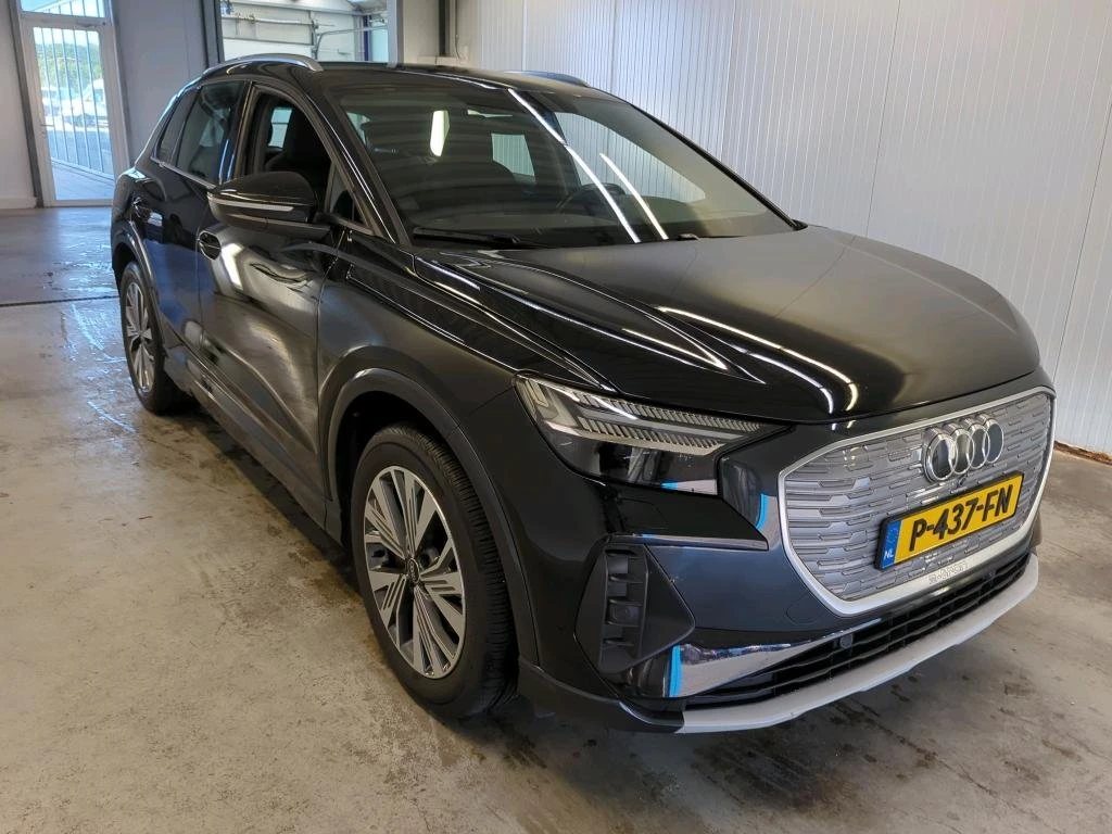 Audi Q4 40 77KWh/ADVANCED/SOH95, 5 СЕРТИФИКАТ/MATRIX/22Г., снимка 2 - Автомобили и джипове - 55402489