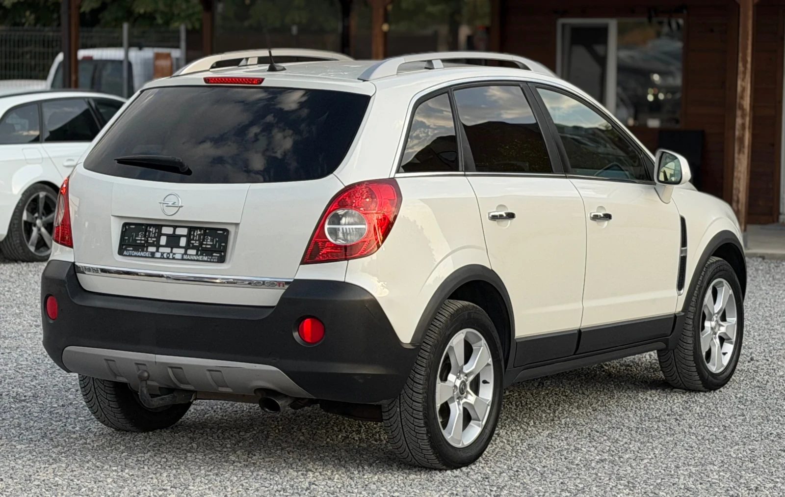 Opel Antara 2.0CDTi 150кс 4х4 Автоматик Навигация, снимка 6 - Автомобили и джипове - 55996967